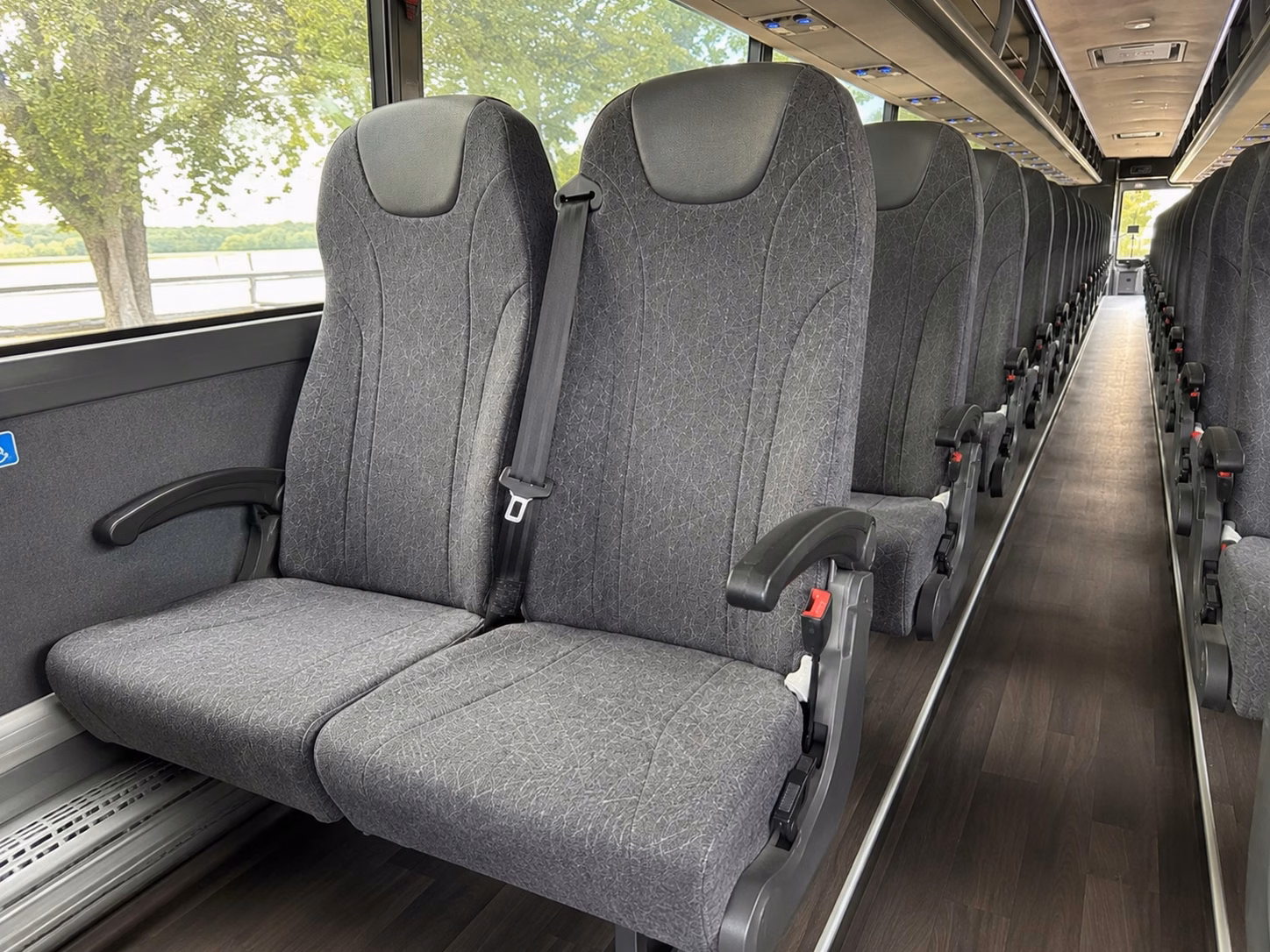 des moines corporate groups book long distance charter buses for conferences and retreats