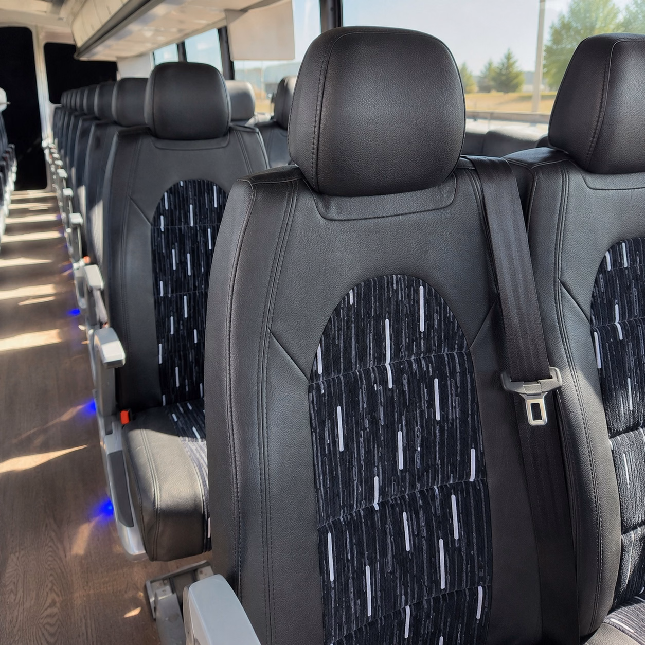 des moines groups headed to kansas city love one way and round trip charter bus options