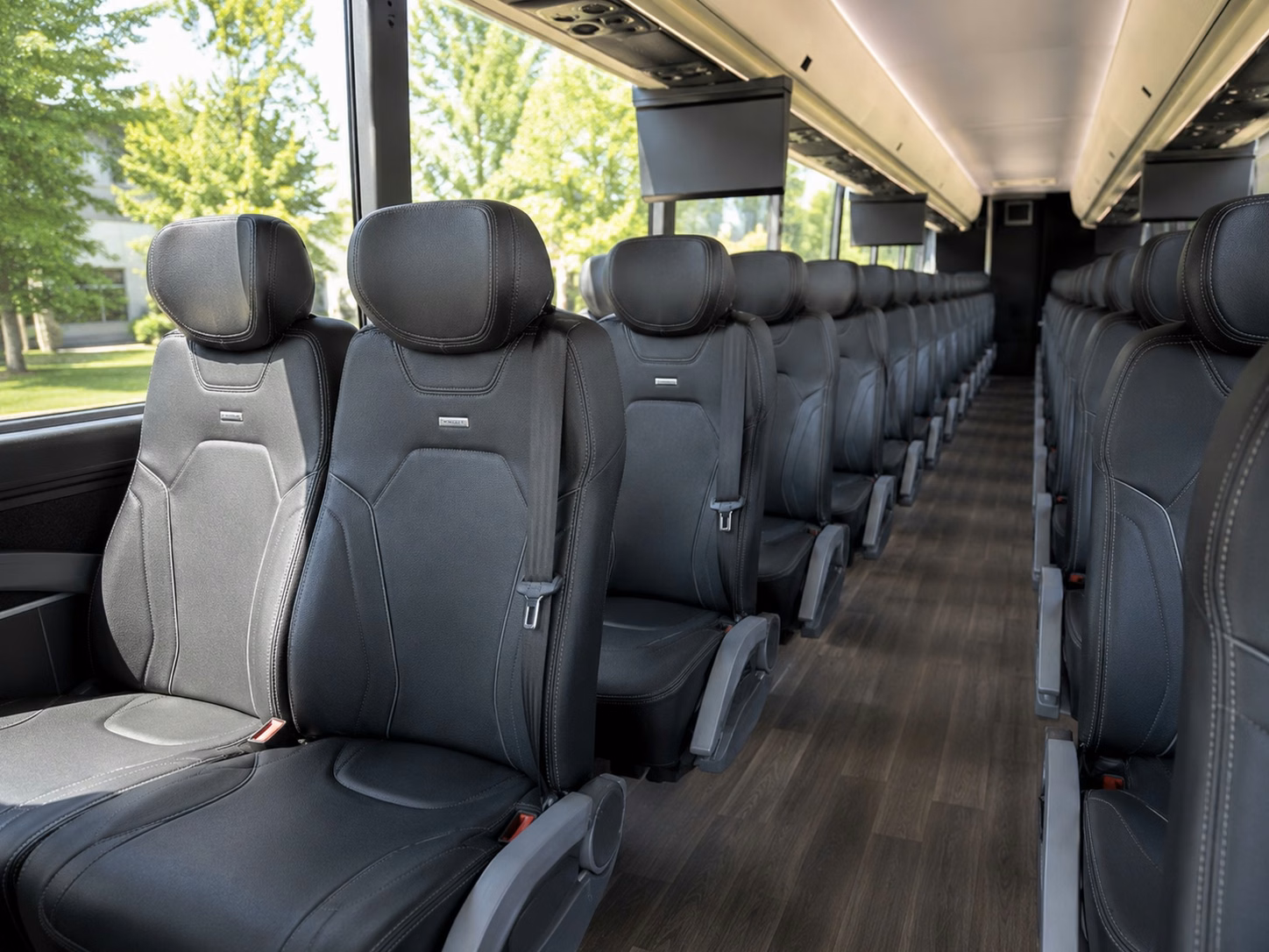 drake bulldogs and college sporting event bus rentals in des moines