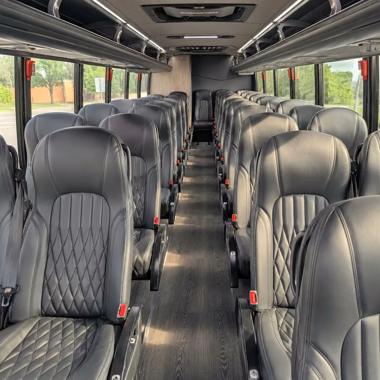 minibus rentals for smaller des moines prom friend groups who want their own space